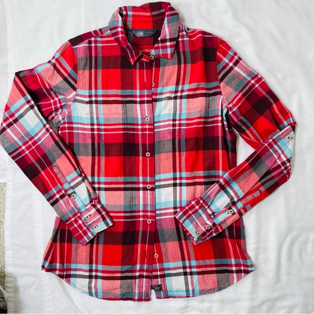 The North Face Women's Plaid Cotyon Button/up Red Plaid Shirt M